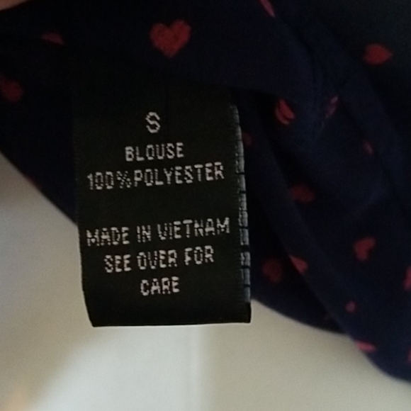 EUC New Directions Sheer Blouse with Hearts Size S - Picture 5 of 6
